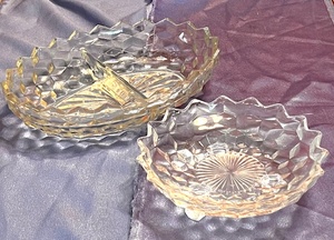 lot 151 image: Vintage Fostoria American Elegant Clear Three Footed Candy Dish &amp 10 Divided Relish DishServing Bowl
