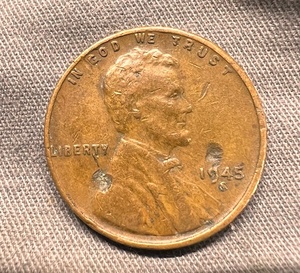 lot 272 image: 1945 S Wheat Penny w Major Die Breaks Which Leads to Multiple Other Errors