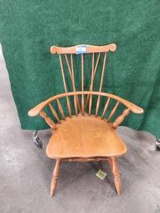 lot 158 image: Vintage maple fan back chair - thought to be Bent Bros.