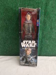 lot 119 image: Star Wars - Rogue One - Jen Eros action figure