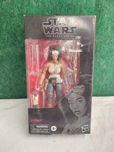 lot 121 image: Star Wars - The Black Series - Jannah action figure