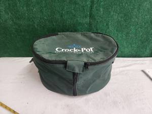 lot 139 image: Rival crockpot in carry case -