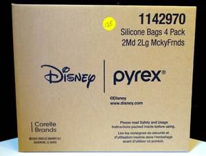 lot 125 image: NEW - Pyrex� Mickey Mouse Disney - 4-piece Silicone Lunch Snack Bag Set