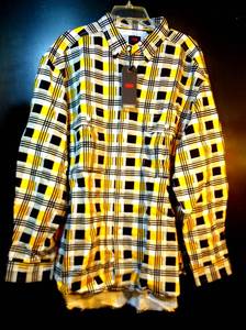 lot 171 image: BIG $ ITEM - NEW WITH TAGS MENS LEVI GOLDBLACKWHITE PLAID SHIRT - SIZE LARGE ($88.00 RETAIL)