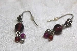 lot 119 image: Purple glass ball French ear wire dangle earrings, 1.5L
