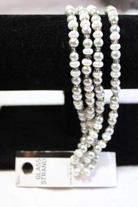 lot 230 image: Faux pearl glass bead strands by Cousin DIY on card. 34L