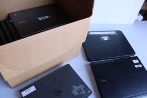 lot 273 image: Electronics - box of Chromebooks. See photos.