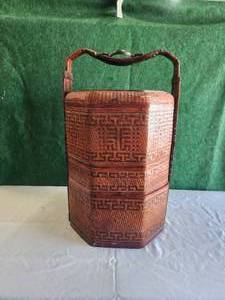 lot 1 image: Large antique Chinese wedding basket