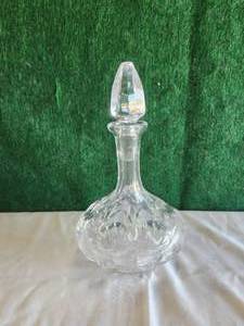 lot 11 image: Brandy Crystal jar decanter