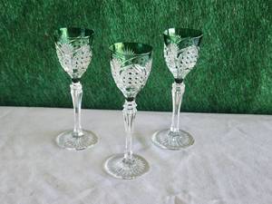 lot 35 image: Set of 3 Val St. Lambert Richepin crystal cordial glasses