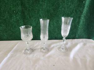 lot 86 image: Selection of pressed crystal stemmed glasses - 3 sizes