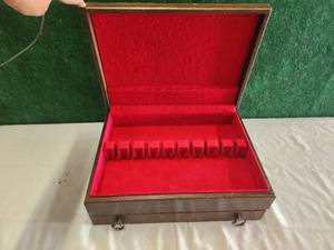 lot 100 image: Empty silverware chest-box