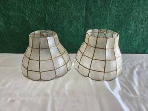 lot 148 image: Pair of vintage Capiz lamp shades - opaque oyster shells