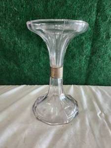 lot 152 image: Glass art deco shelf riser