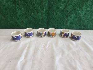 lot 190 image: Vintage Villeroy & Boch set of 6 egg cup holders - Acapulco pattern