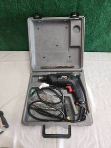 lot 192 image: Skill drill in case