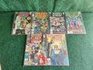 lot 3 image: Selection of Comic books - Justice League International - DC Comics