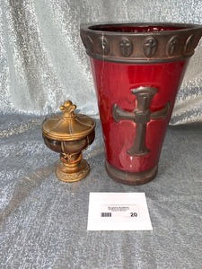 lot 20 image: Faith based home decor - see pics