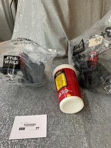 lot 77 image: Collectors Vintage Star Wars cup - 2 toppers and 1 cup - see pics
