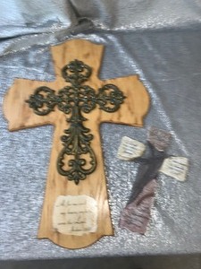 lot 64 image: 2 faith based wall crosses - see pics