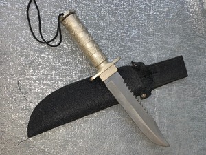 lot 2 image: Large survival knife with sheath - see pics