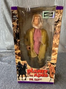 lot 1 image: Vintage Dr. Zaius Planet of the Apes action figure