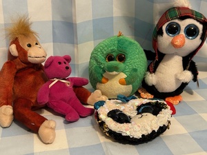 lot 163 image: Miscellaneous TY toys