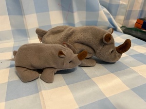 lot 164 image: Spiked the rhinoceros TY toys