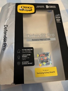 lot 168 image: New Otter Box defender pro for Samsung note 10