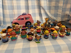 lot 180 image: Fisher-Price little people with a car