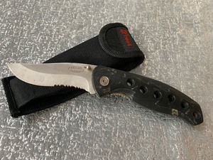 lot 107 image: Nice folding lock blade with sheath