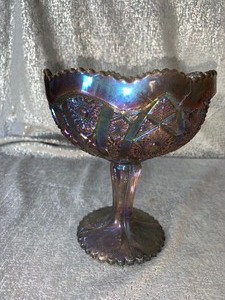 lot 132 image: Vintage Imperial glass daisy and button smokey and purple carnival glass dish - see pics