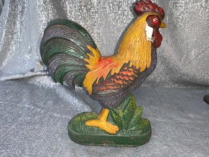 lot 202 image: Cast Iron rooster dcor
