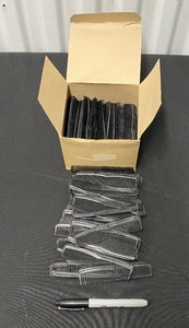 lot 113 image: Lot Of 100 New 4 14 Straight Black Comb - As Shown
