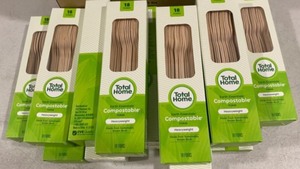 lot 233 image: Lot of 432 - New Total Home Earth Essentials Compostable Birch Cutlery Forks - As Shown