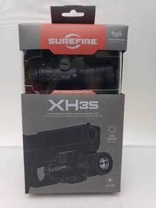 lot 157 image: Surefire XH35 Ultra High Dual Output Weaponlight 300  1000 Lumens