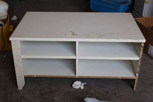 lot 40 image: Storage shelf (not contents)