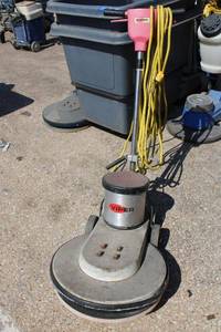 lot 19 image: Viper Floor Buffer