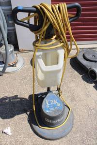 lot 88 image: Clarke Alto C2K Dual Floor Cleaner