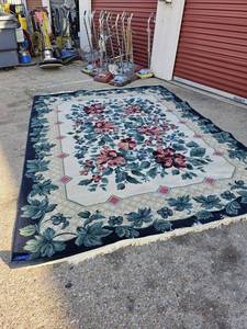 lot 51 image: Grand Legacy Area Rug - Enchantment Navy 78 x 112