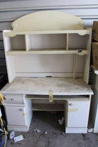 lot 47 image: 2-Part Desk and Hutch (no contents)