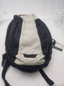lot 14 image: Grey Ghost Gear Scarab Day Pack   Black DiamondGrey Heather