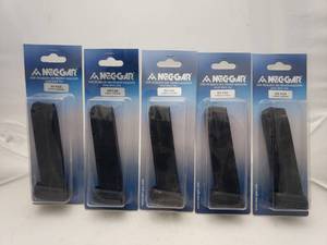 lot 41 image: Mec Gar SIG P226 40CAL 15rd Extended Anti Friction Pistol Magazines - QUANTITY 5 - BID IS TIMES THE QUANTITY