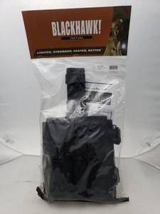 lot 226 image: BlackHawk Omega Elite Enhanced Drop Leg AR15 4 Magazine Pouch   Black