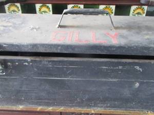 lot 31 image: Black metal tool box with misc. tools