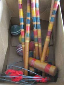 lot 32 image: Croquet game set