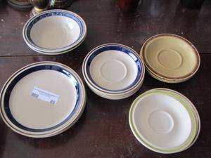 lot 65 image: Stoneware- chatuie and heartland saucers, various bowls