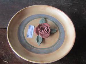 lot 139 image: 12 rose plate- made by bill and Irene 97