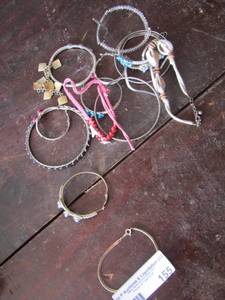lot 155 image: womens bracelet lot