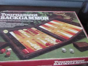lot 171 image: backgammon game in original box opened